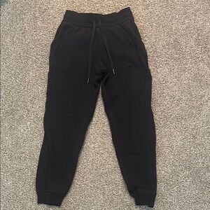 Lululemon Black Scuba Jogger